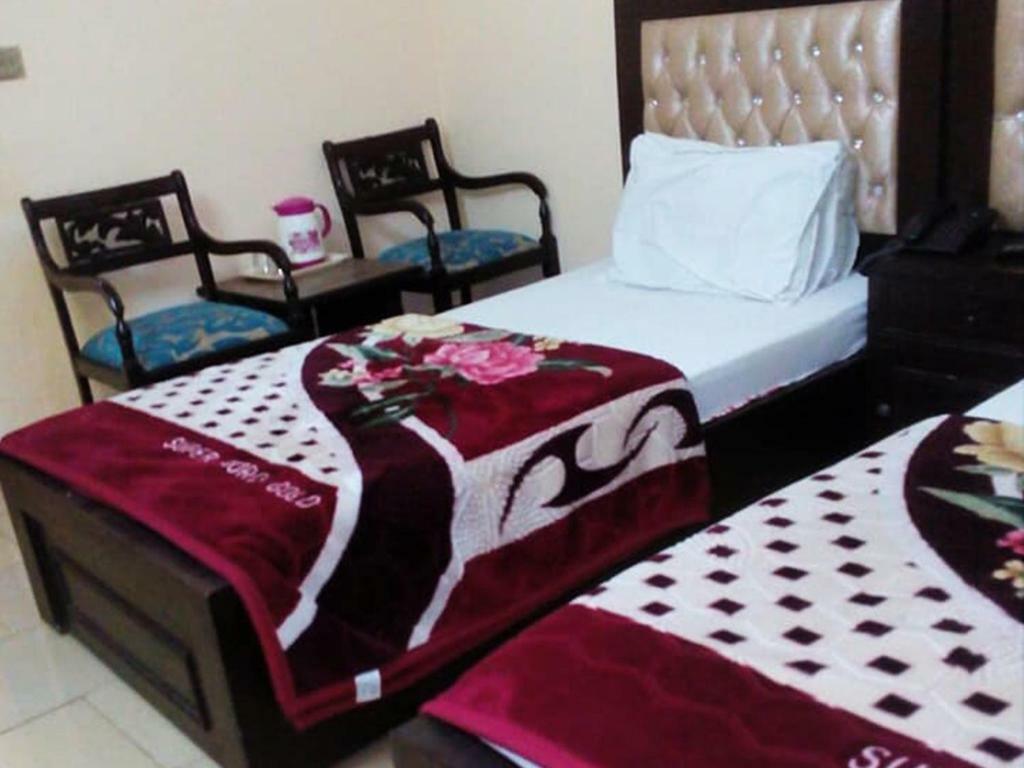 Hotel Sky Inn ราวัลปินดี ภายนอก รูปภาพ